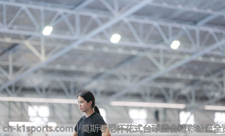 世界足球盛事在洛杉矶球场拉开帷幕引发热潮